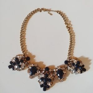 Statement necklace